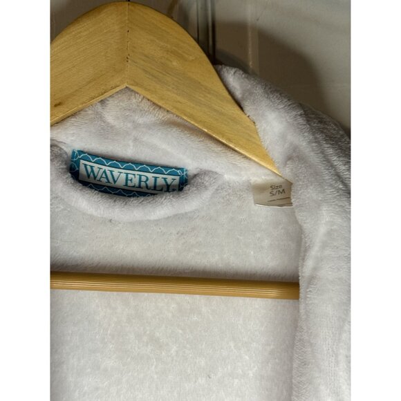 Waverly White Bathrobe With Belt - S/M - Feel Like a Fancy Ghost While Lounging! - Picture 3 of 3